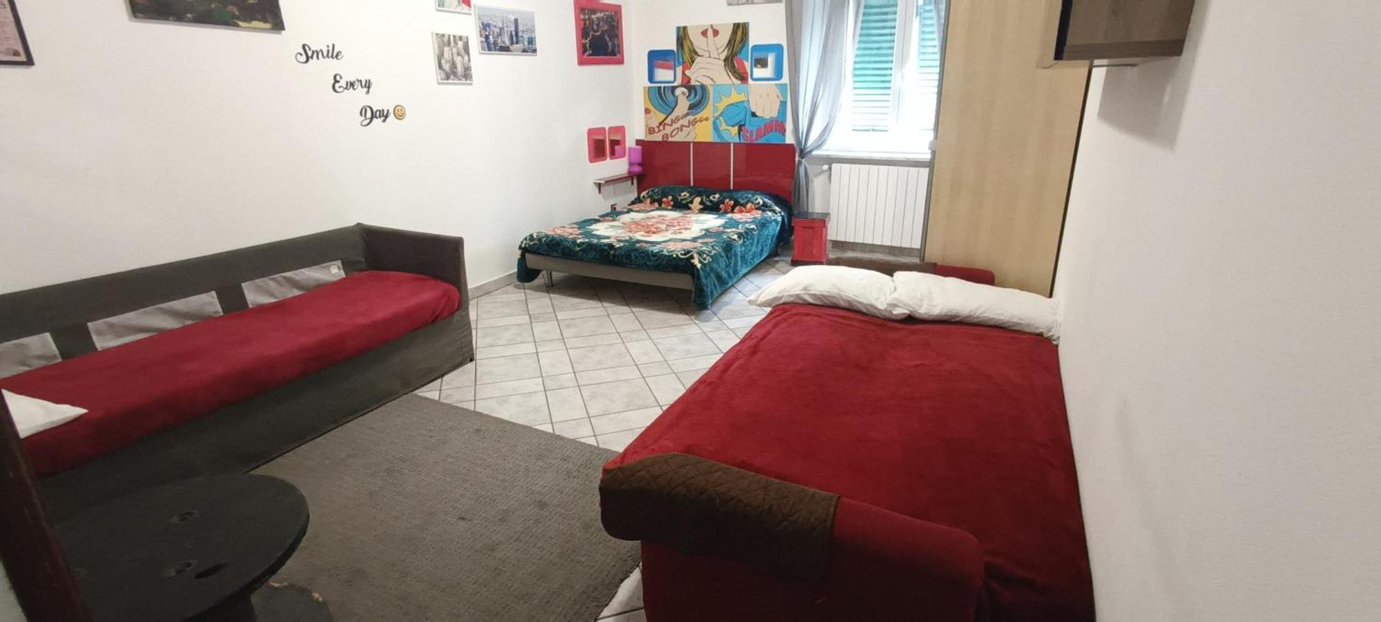 Casa Vacanze Completa Di Tutto E Anche Di Piu Livorno Eksteriør bilde